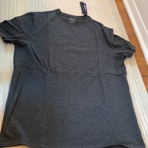 NWT men’s t-shirt